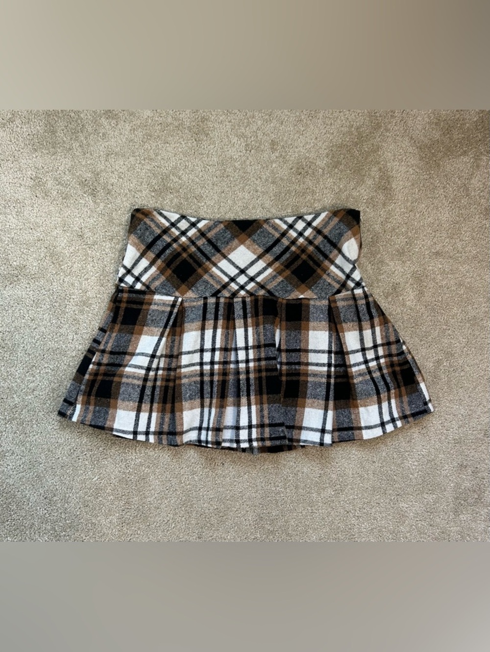 Francesca’s Collection Plaid Pleated Mini Skirt in Brown and Black
